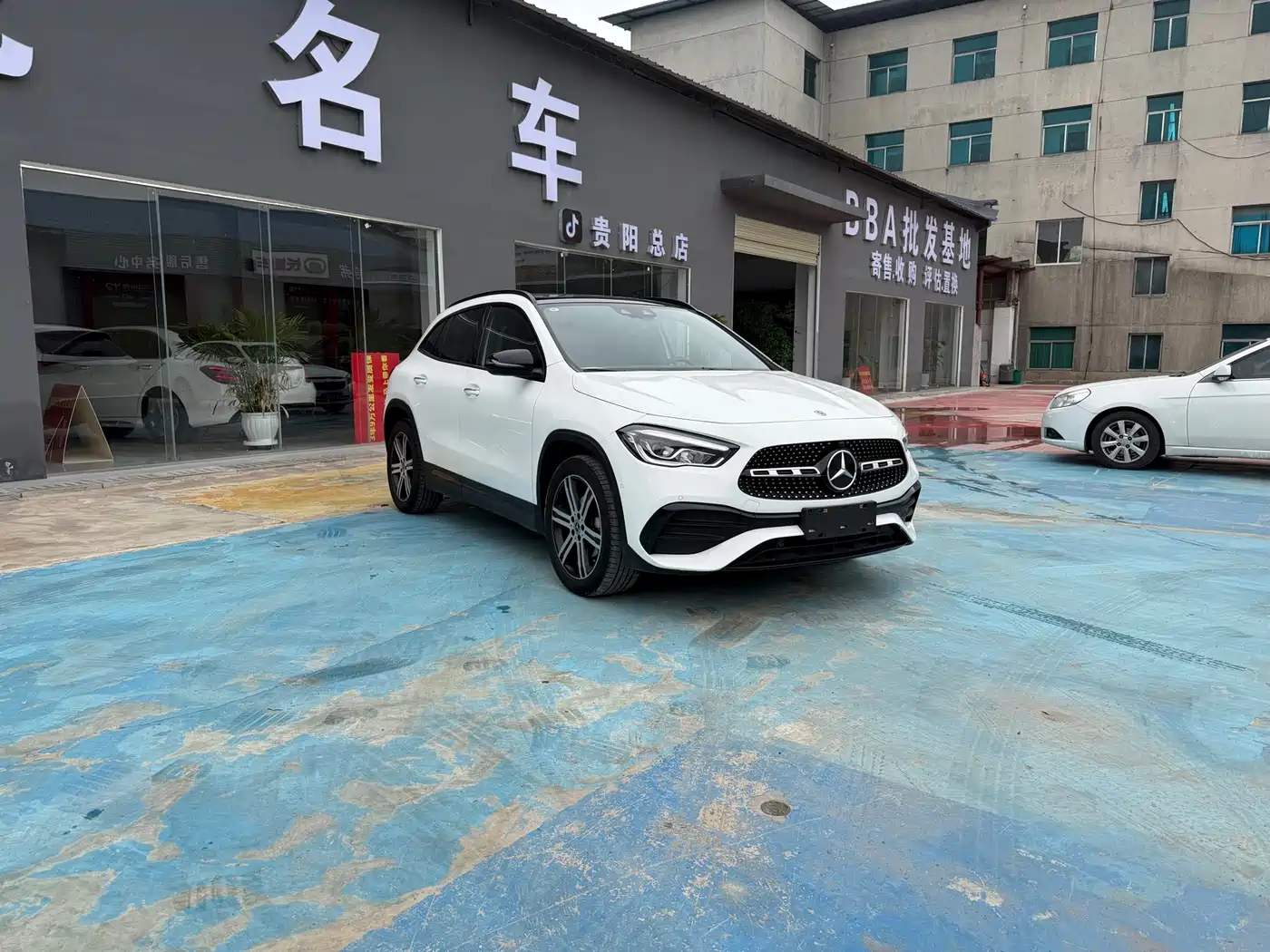 Mercedes-Benz GLA 2020 GLA 200 4MATIC фото 3