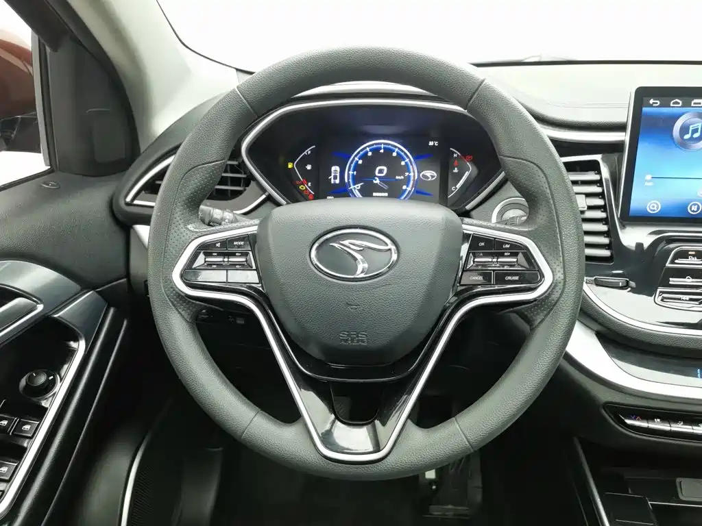 Soueast DX7 2018 2018 Prime 1.5T Manual Smart Connect Star Edition China V