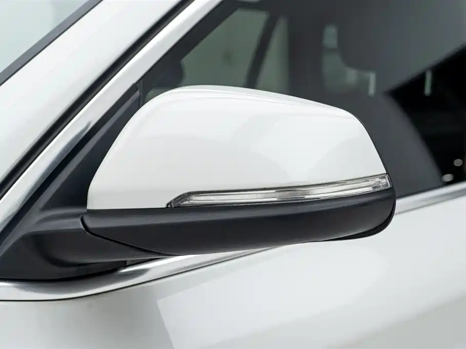 BMW X1 2021 sDrive25Li Leading фото 12