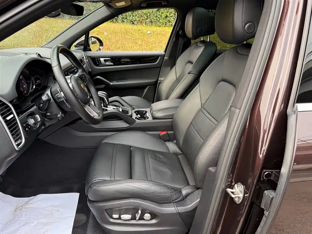 PORSCHE CAYENNE NEW ENERGY