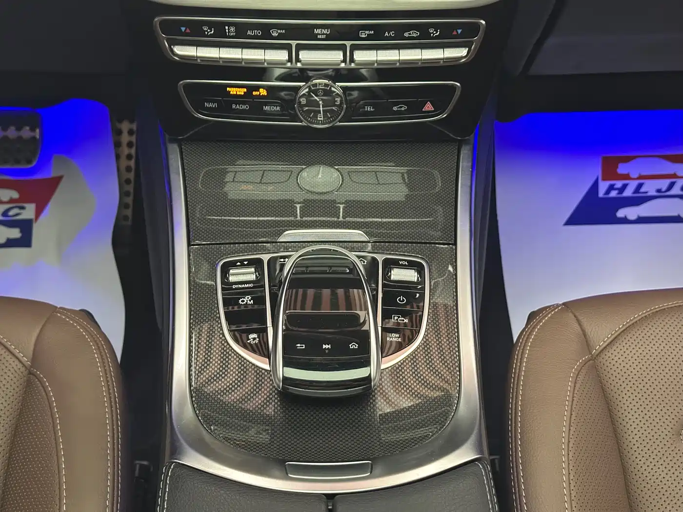 Mercedes-Benz G-Class 2019 G 500 фото 9