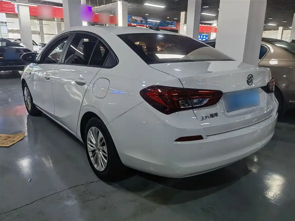 Buick Excelle 2018 15N CVT Elite фото 5