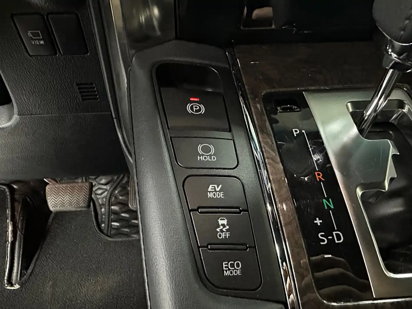 Toyota Vellfire 2020 2020 Twin Engine 2.5L HV Premium Edition