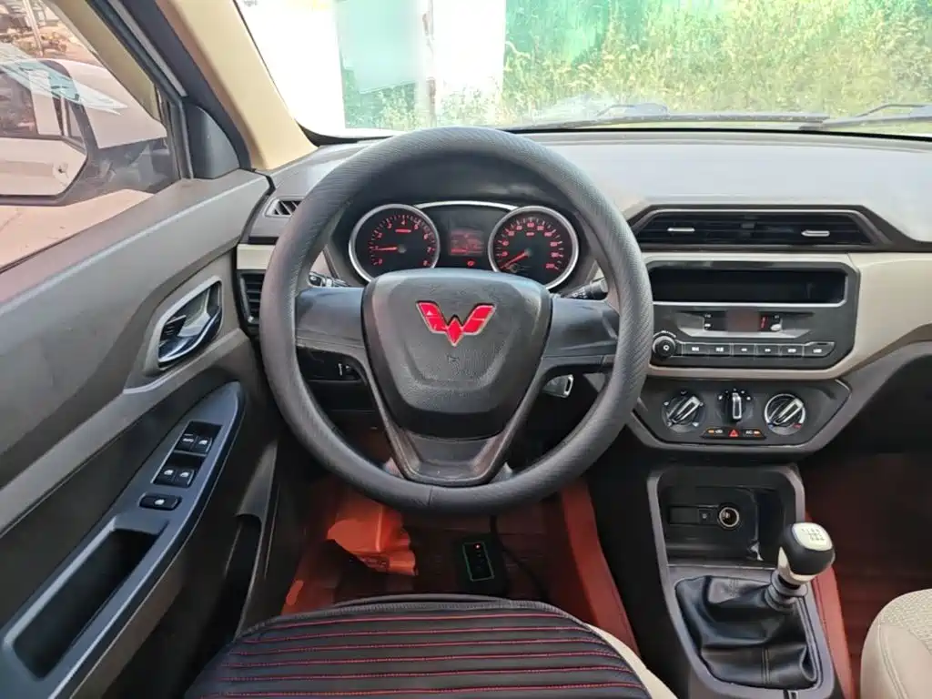 Wuling Motors Wuling Hongguang 2023 2021 1.5L Facelift S Standard Hydraulic Power Steering LAR