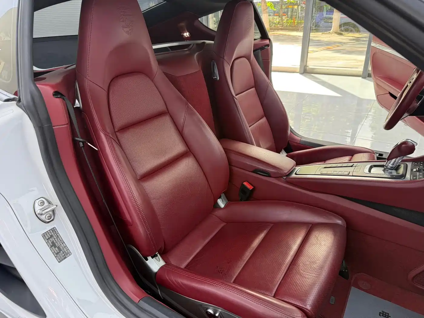 Porsche 718 2018 Cayman 2.0T фото 12