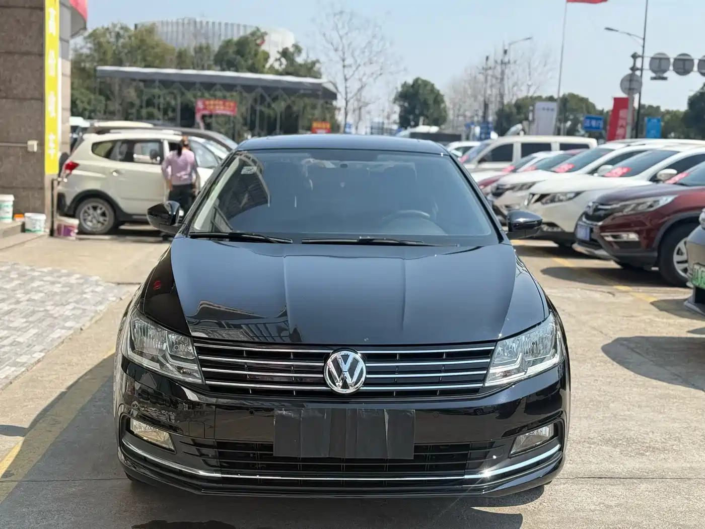 Volkswagen Lavida 2017 230TSI DSG Comfort Edition фото 2