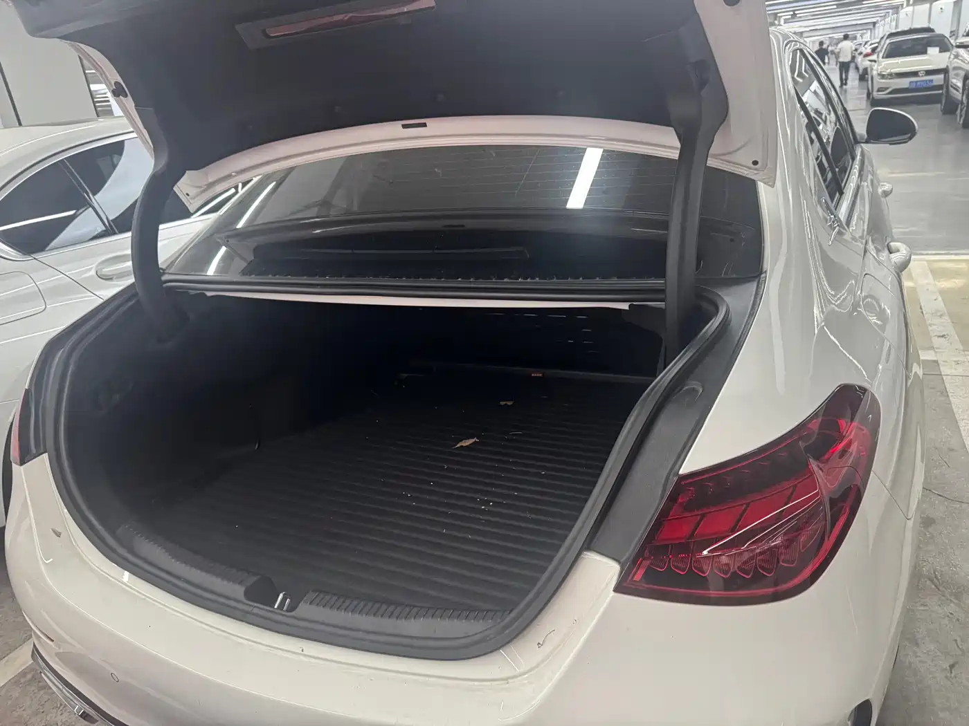 Mercedes-Benz C-Class 2024 C 260 L Sport фото 10