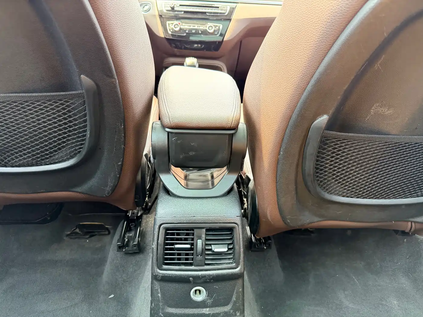 BMW X1 2016 xDrive20Li Luxury Model фото 17