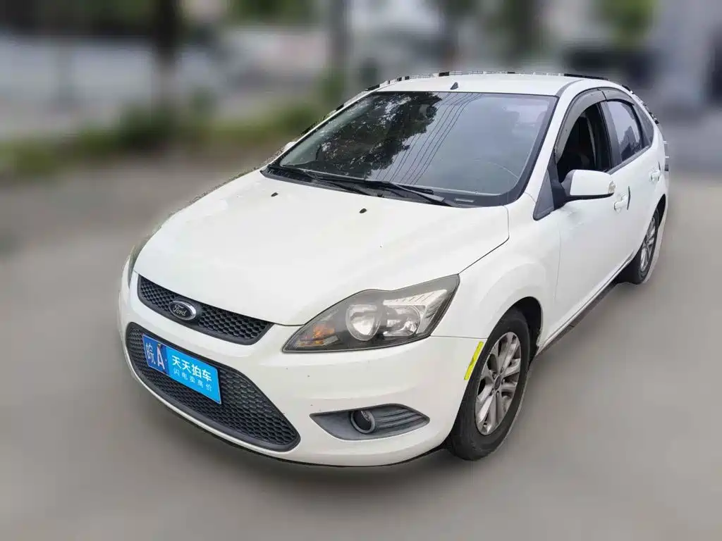 Фото 1 - Ford Focus