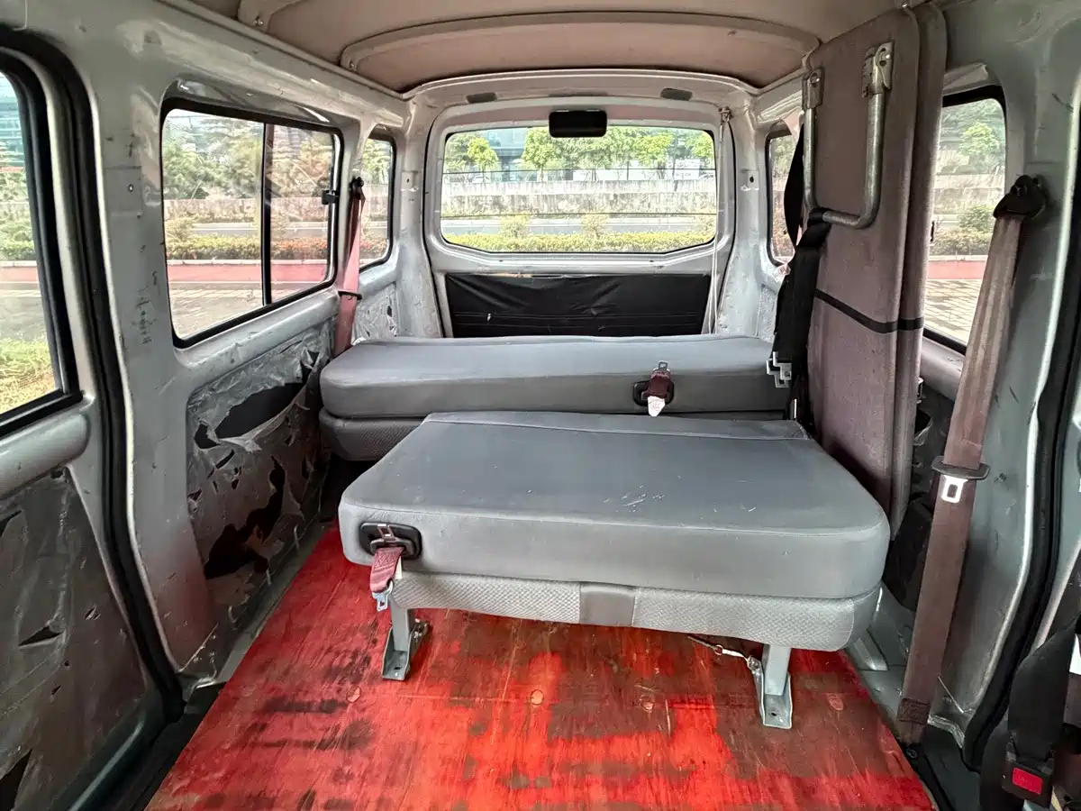 Wuling Motors Wuling Rongguang EV 2022 2022 Basic Passenger Vehicle EVE Battery
