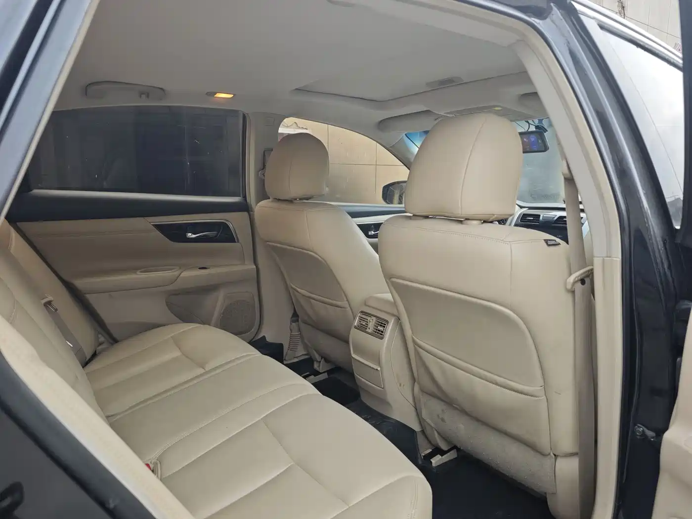 Фото 8 - Nissan Teana