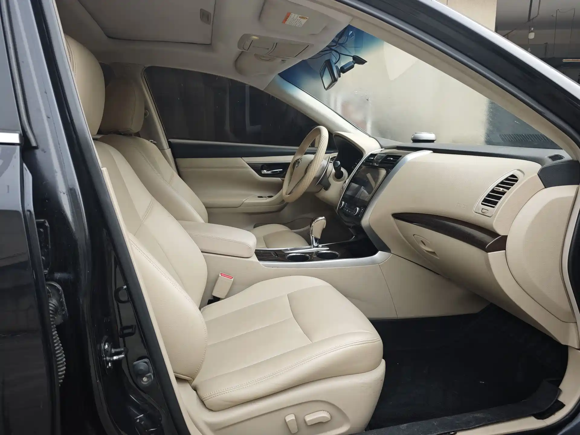 صورة 9 - Nissan Teana