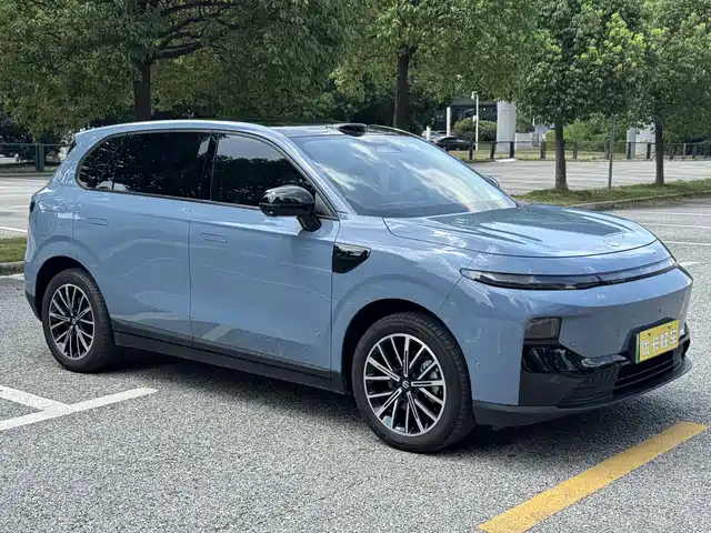 Leapmotor B10 2025 510 LiDAR Edition — фото 2