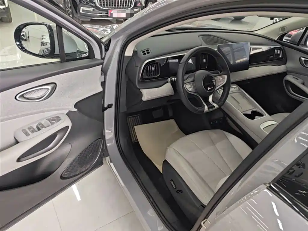 BYD Hai Shi 05 EV 2025 520KM Smart Navigation Edition фото 16
