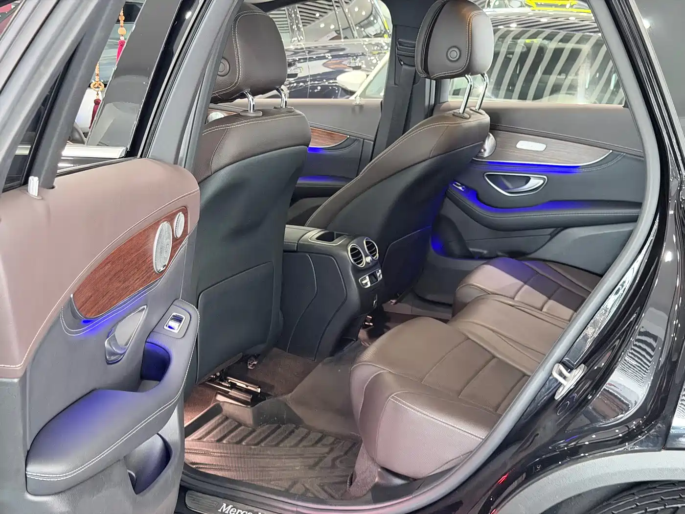 Mercedes-Benz GLC 2020 GLC 300 L 4MATIC Luxury фото 8