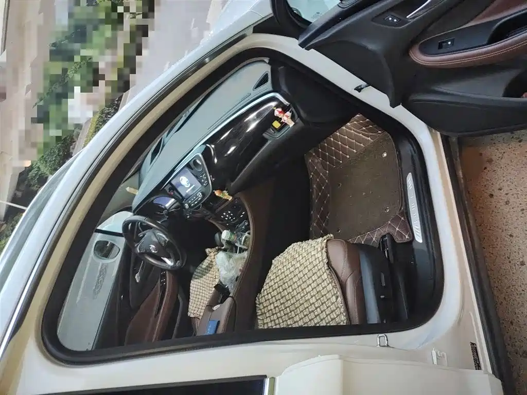 Buick Envision Plus 2018 28T 4WD Luxury фото 20