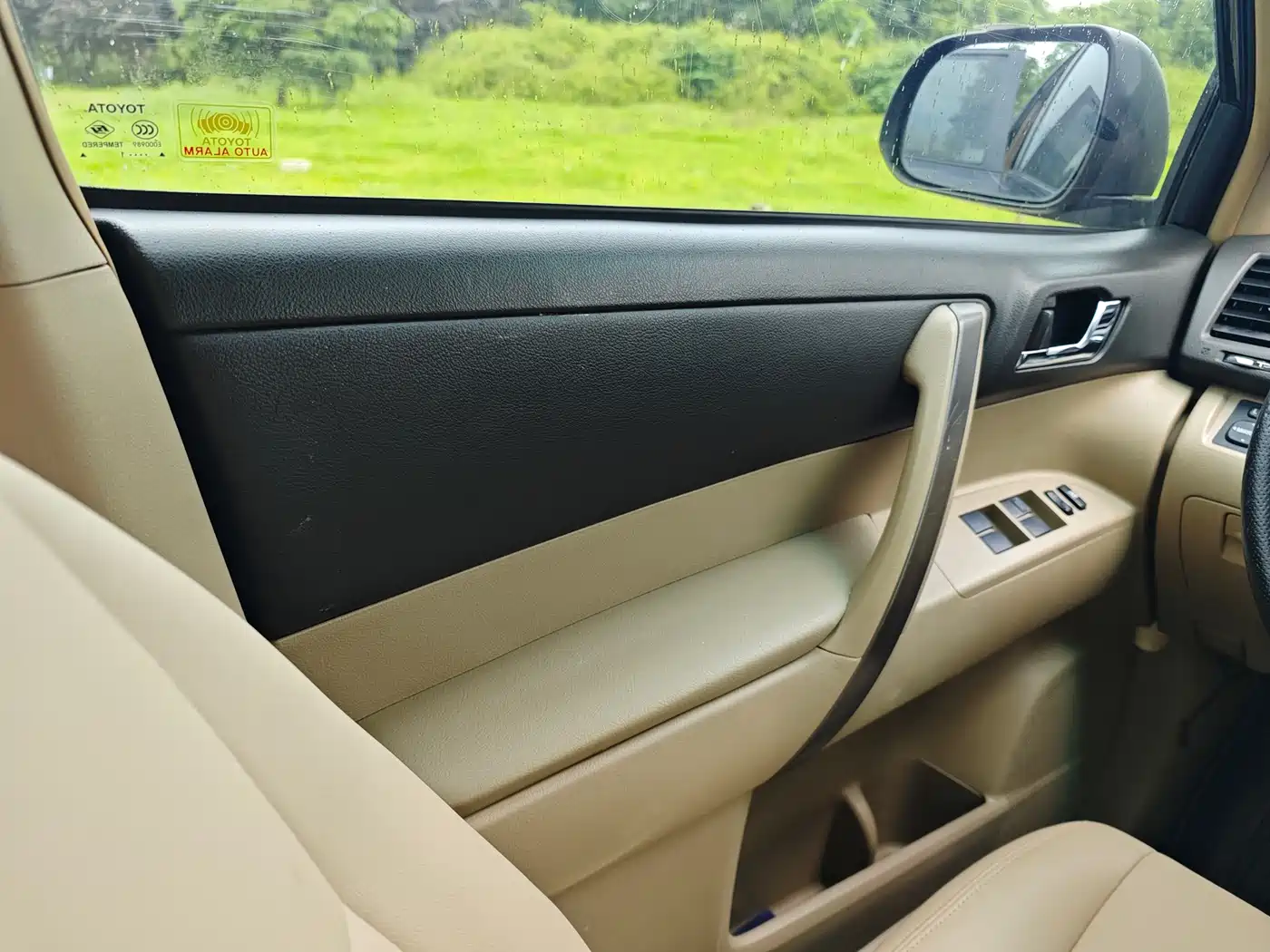 Toyota Highlander 2009 2.7L 2WD 7-seater Luxury Edition фото 16
