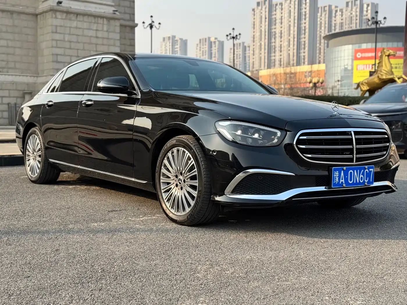  E CLASS