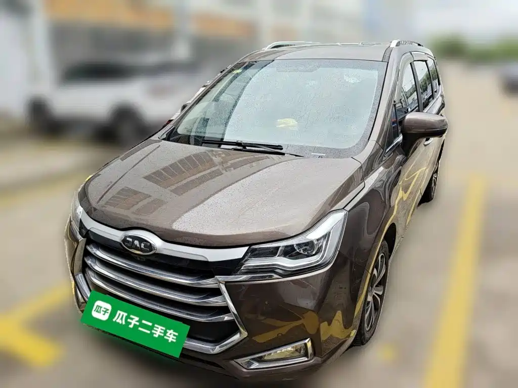 JAC Motors JAC Refine R3 2019 2018 1.6L Manual Luxury Sunroof