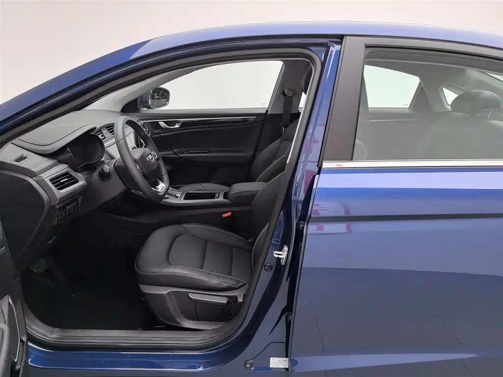 GEELY AUTOMOBILE EMGRAND GL