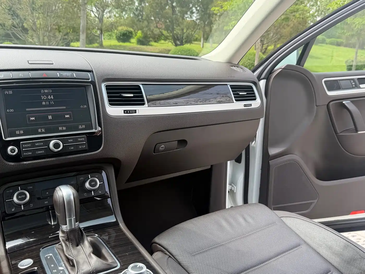 Volkswagen Touareg 2017 3.0TSI Mountain Master Edition фото 13