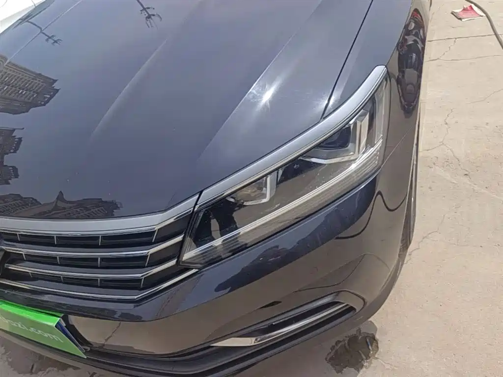 Volkswagen Passat 2017 330TSI DSG Prestige фото 24