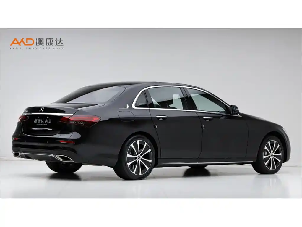 Mercedes-Benz E-Class New Energy 2023 E 350 e L Plug-in Hybrid Sport Sedan фото 3