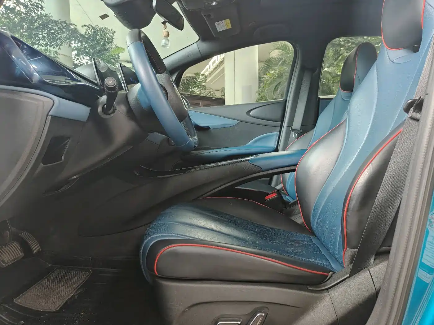 BYD Dolphin 2023 401km Knight Edition фото 14