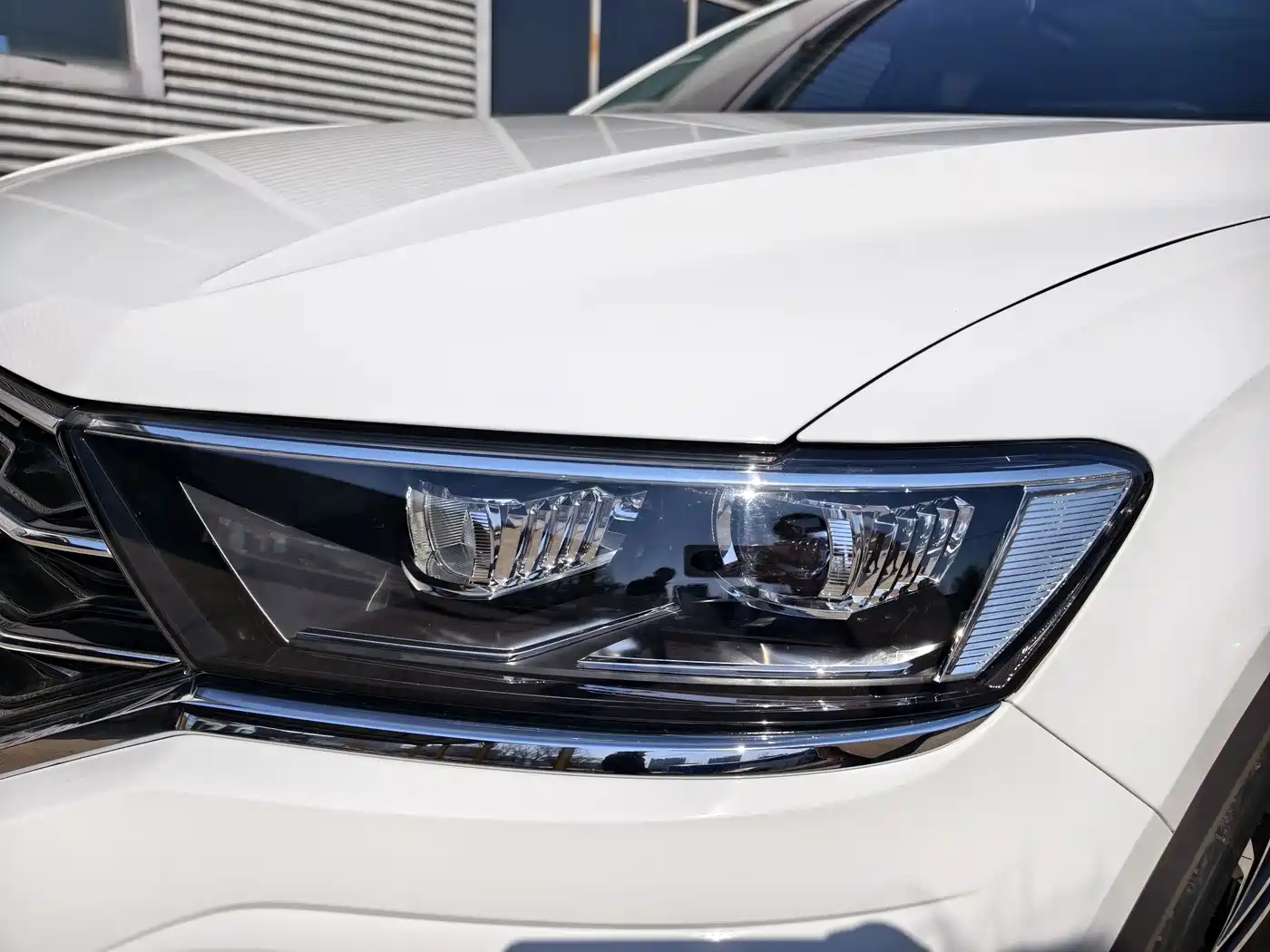 VOLKSWAGEN T ROC EXPLORING SONGS