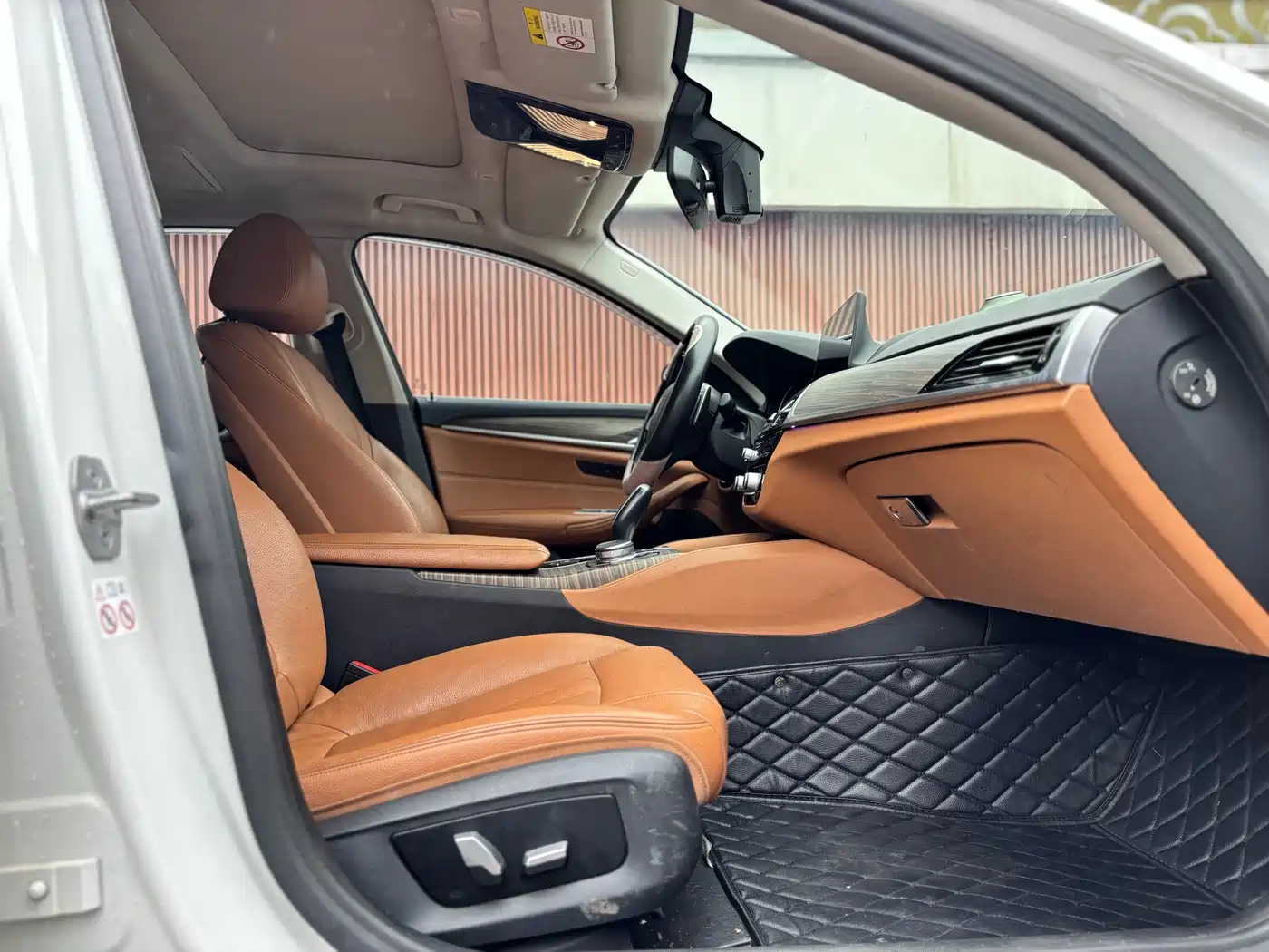 BMW 5 Series 2018 530Li Leading Luxury Package фото 16