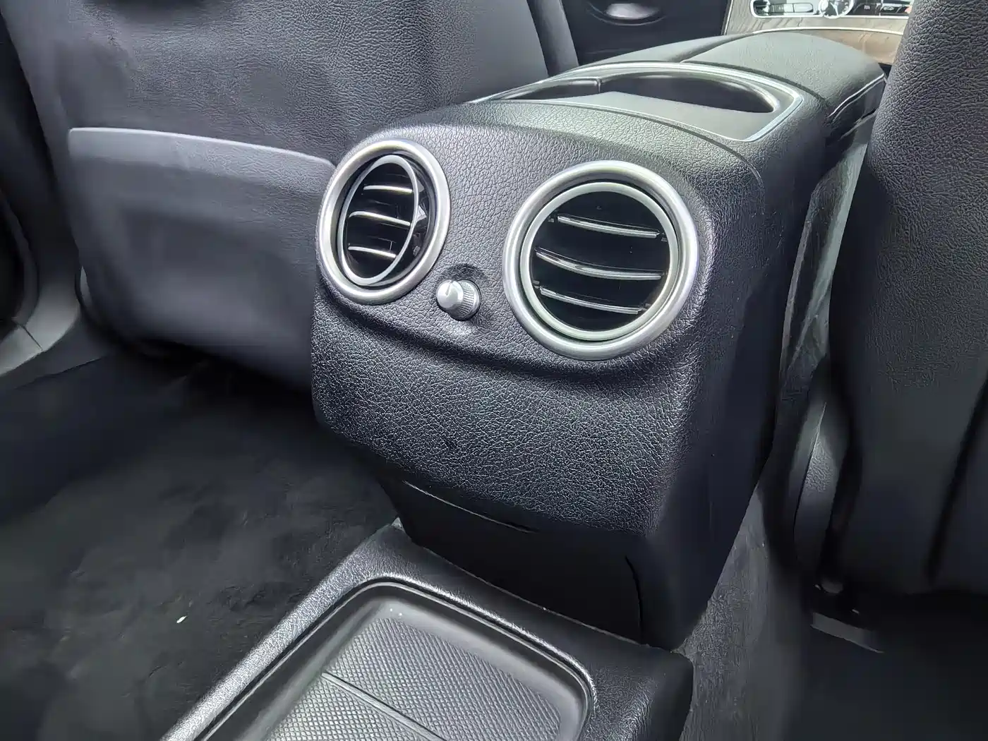 Mercedes-Benz E-Class 2019 Facelift E 300 L Fashion фото 11