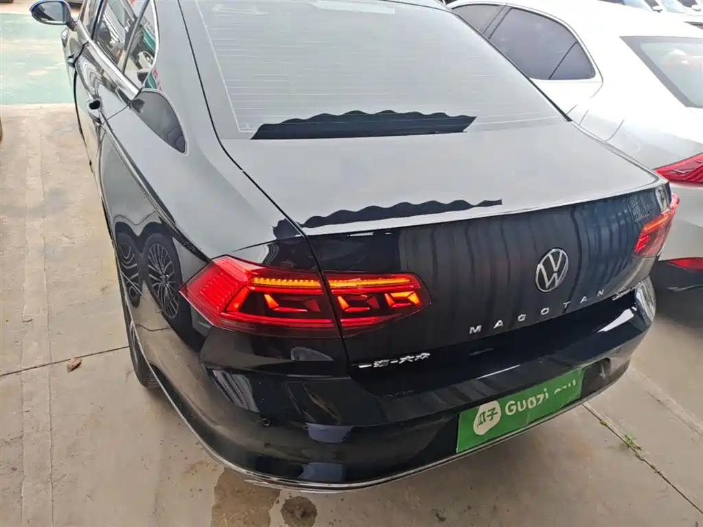 Volkswagen Magotan 2020 280TSI DSG Leading фото 4