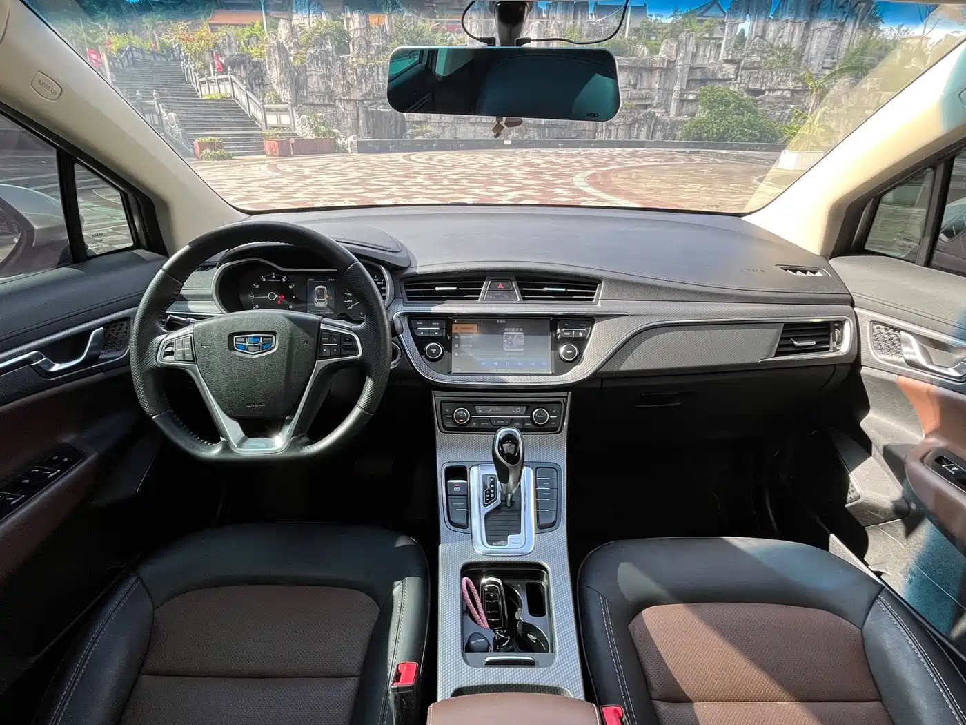 Geely Emgrand GS 2016 2016 Elegant Edition 1.3T Automatic Premium Type