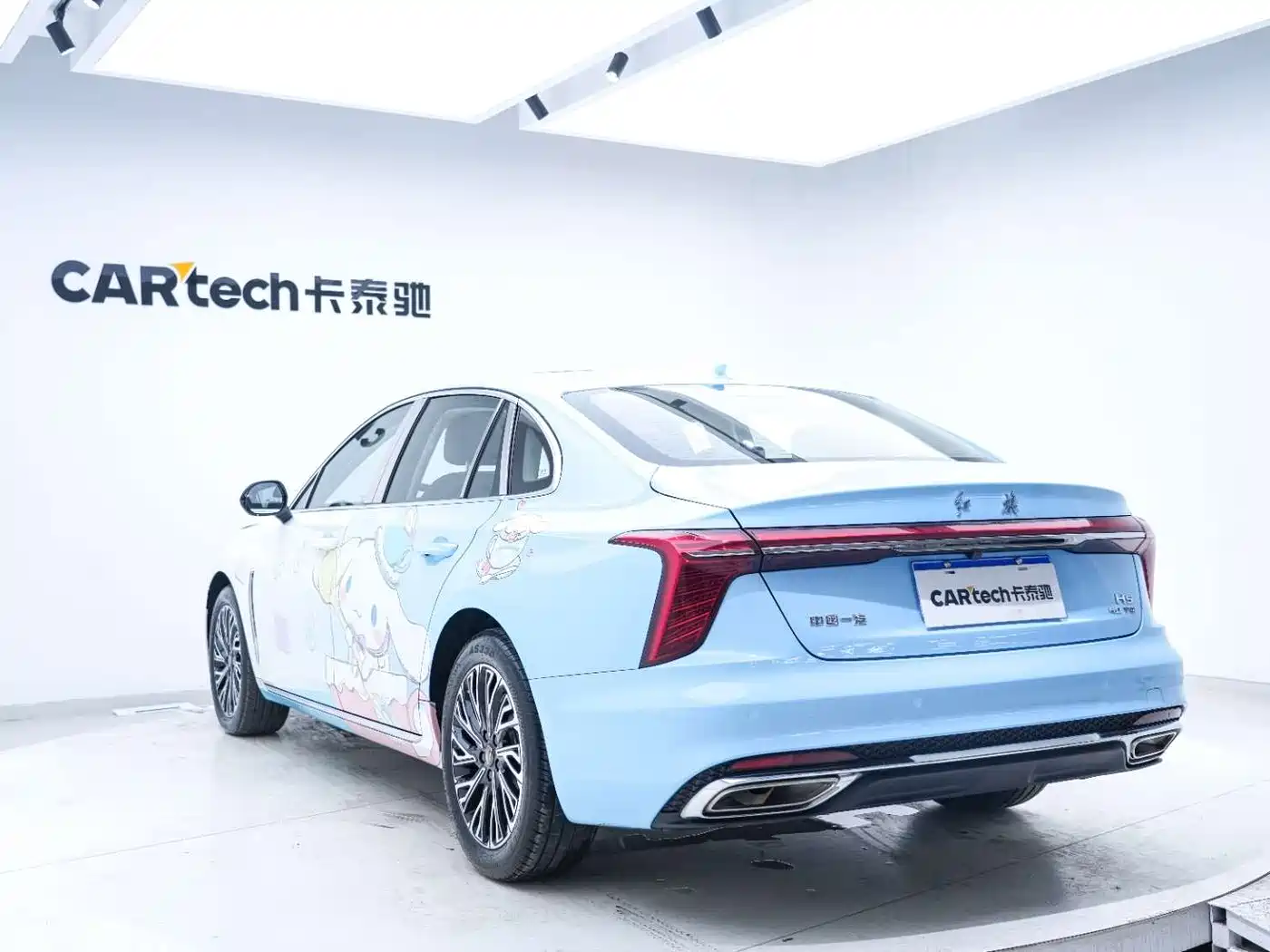 Hongqi H5 2025 2.0T Automatic Flag Celebration 500,000 Units Anniversary Edition фото 18