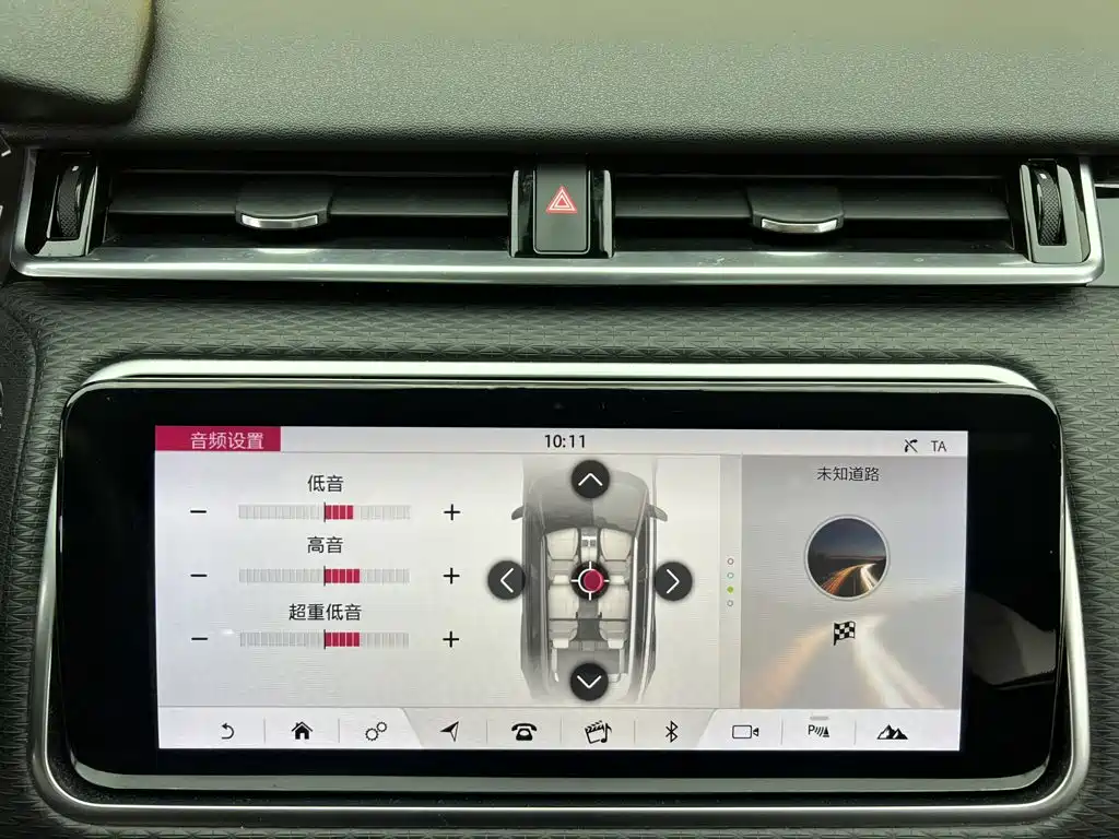 Фото 25 - Land Rover Range Rover Velar
