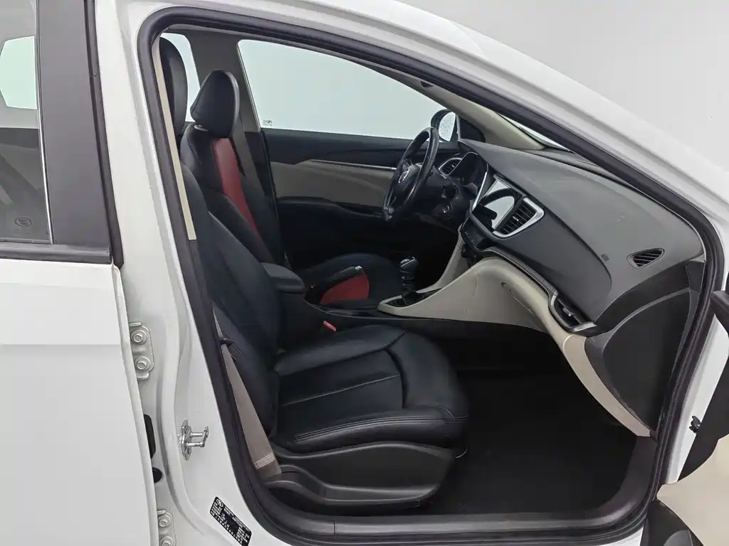Фото 23 - Buick Excelle
