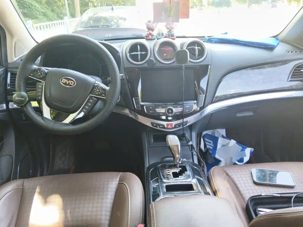BYD S7 2017 2017 2.0T Auto Luxury
