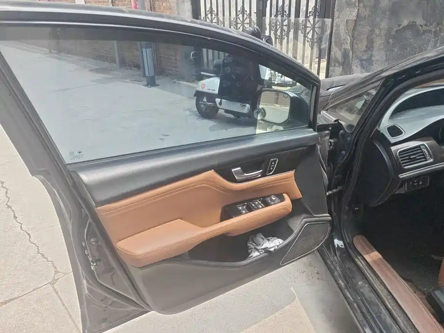 Great Wall C50 2016 2016 1.5T Manual Comfort
