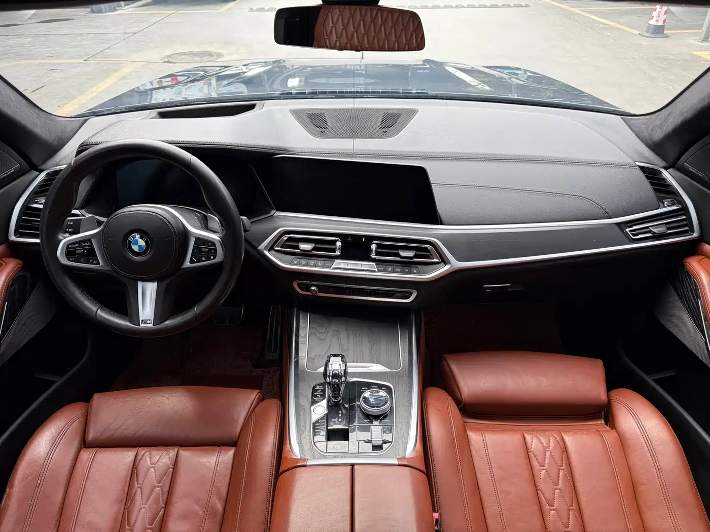 BMW X7 2019 xDrive40i Exclusive M Sport Package фото 7