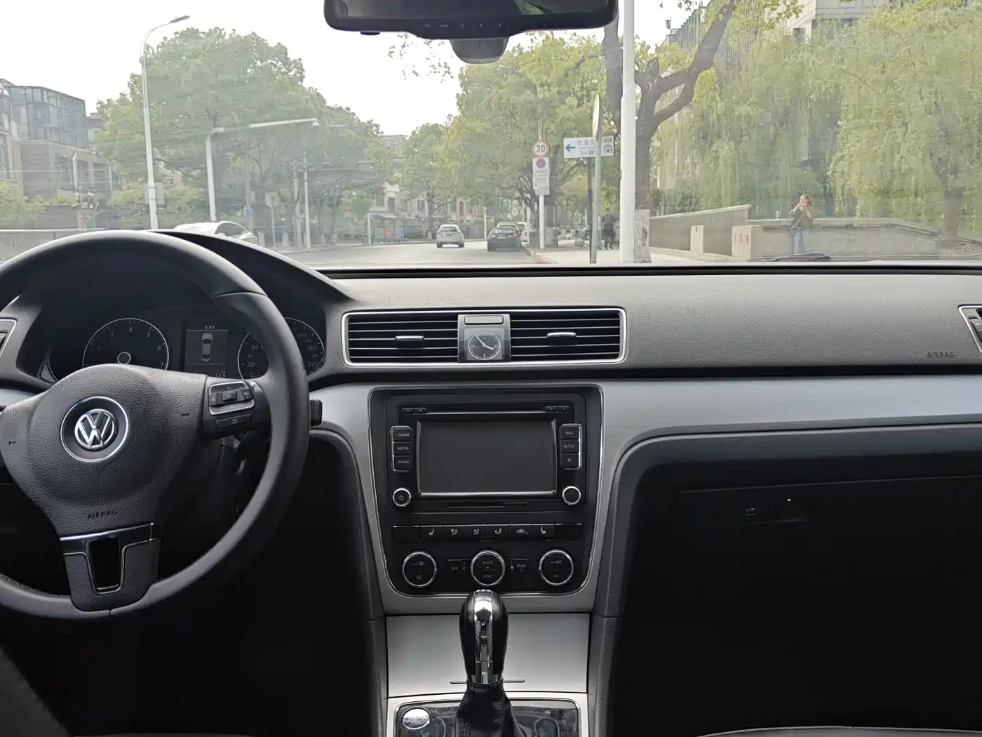 Volkswagen Passat 2013 1.8TSI DSG Yuzun фото 11