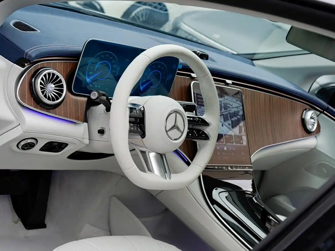 Mercedes-Benz EQE 2026 2025 500 4MATIC Pioneer