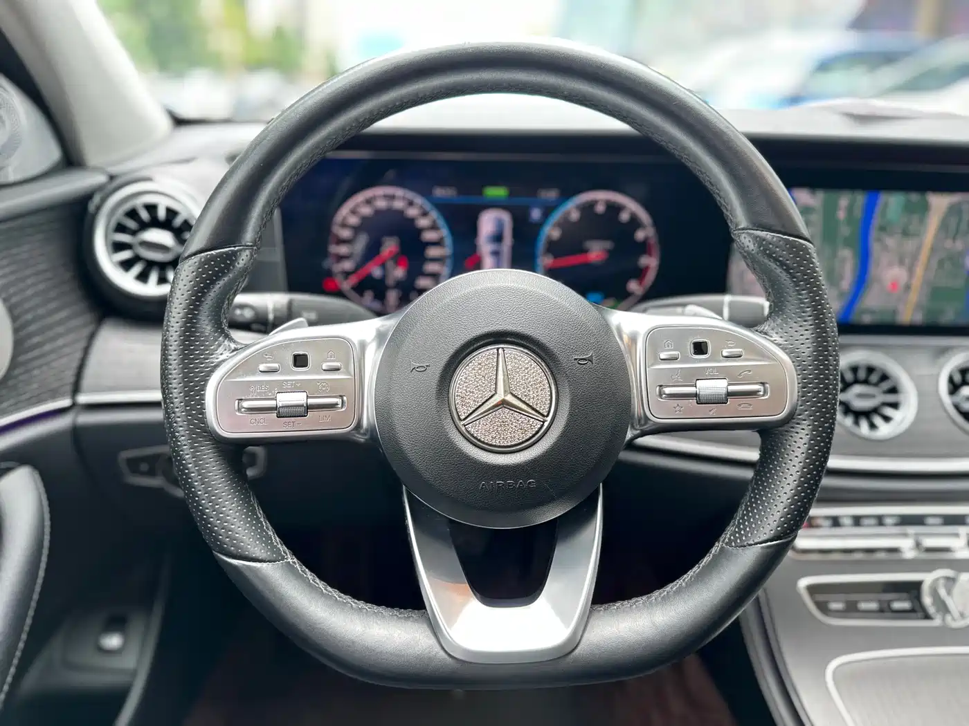 Mercedes-Benz E-Class 2020 Model E 260 L Sport фото 8