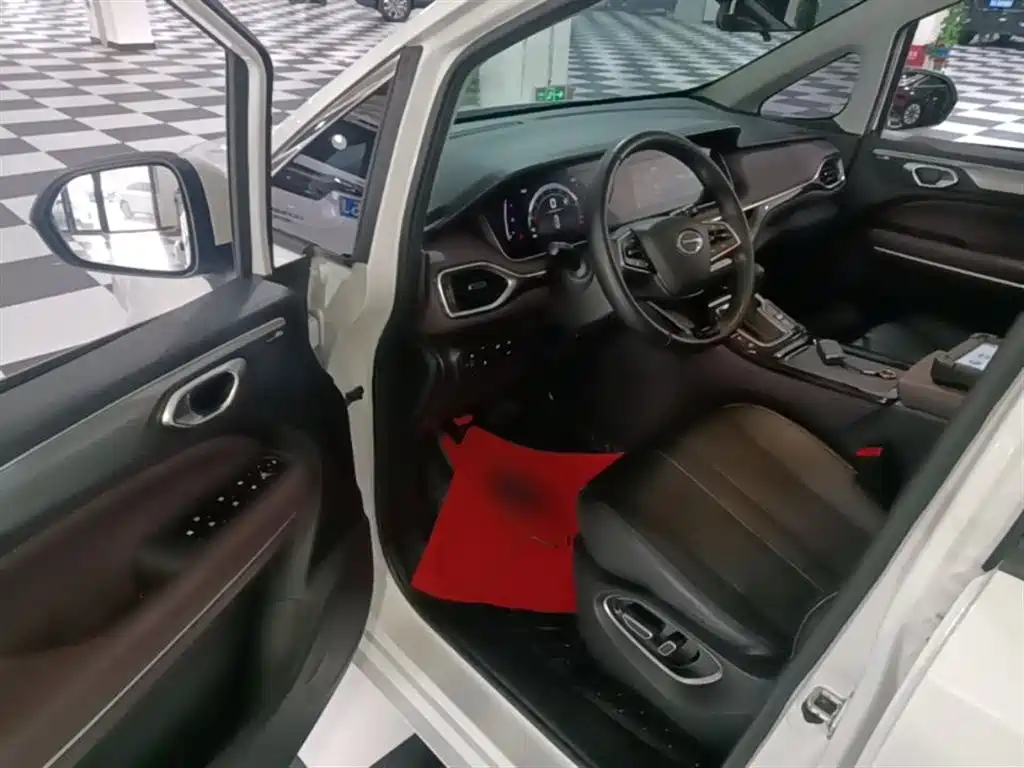 GAC Trumpchi Trumpchi M6 2023 PRO 270T DCT Premium Edition фото 16