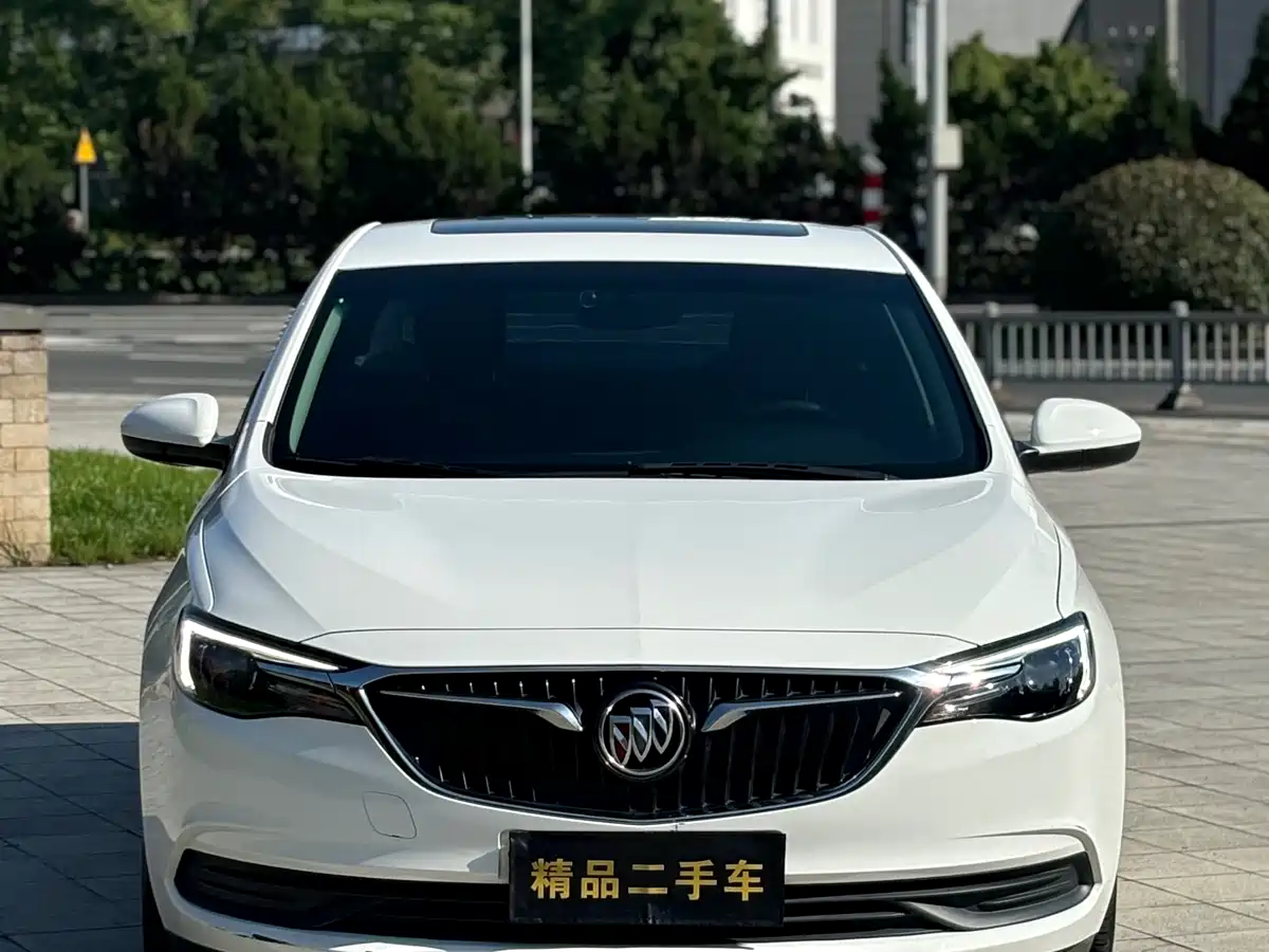 Buick Excelle 2021 Exemplar 1.5L Auto Elite фото 2