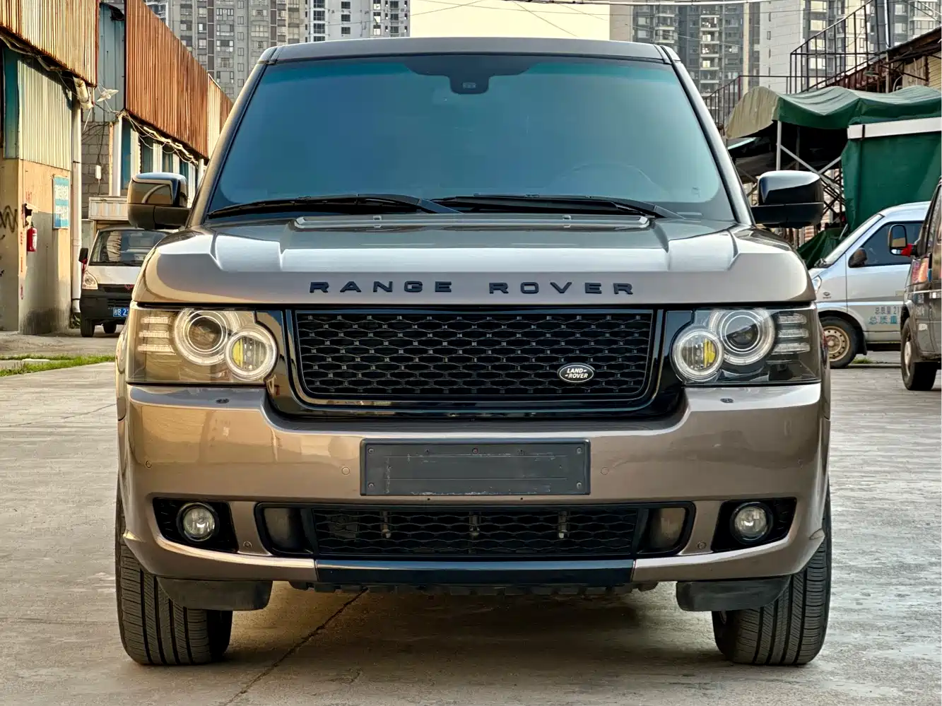 Land Rover Range Rover 2012 5.0 SC V8 Ultimate Genesis Edition фото 2