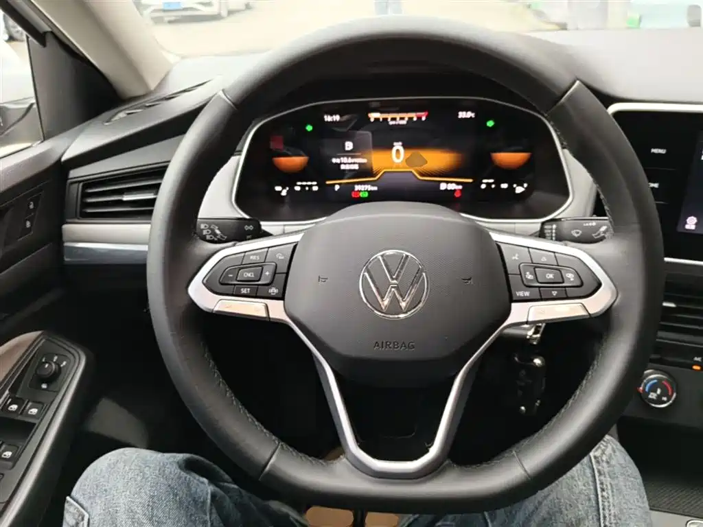 Volkswagen Bora 2023 200TSI DSG Comfort Edition фото 11
