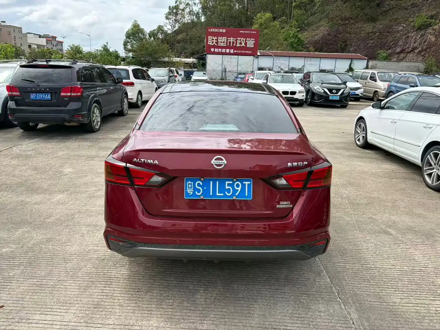 Фото 8 - Nissan Teana