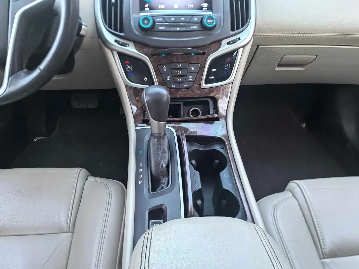 Buick LaCrosse 2013 2.4L SIDI Leading Comfort фото 11