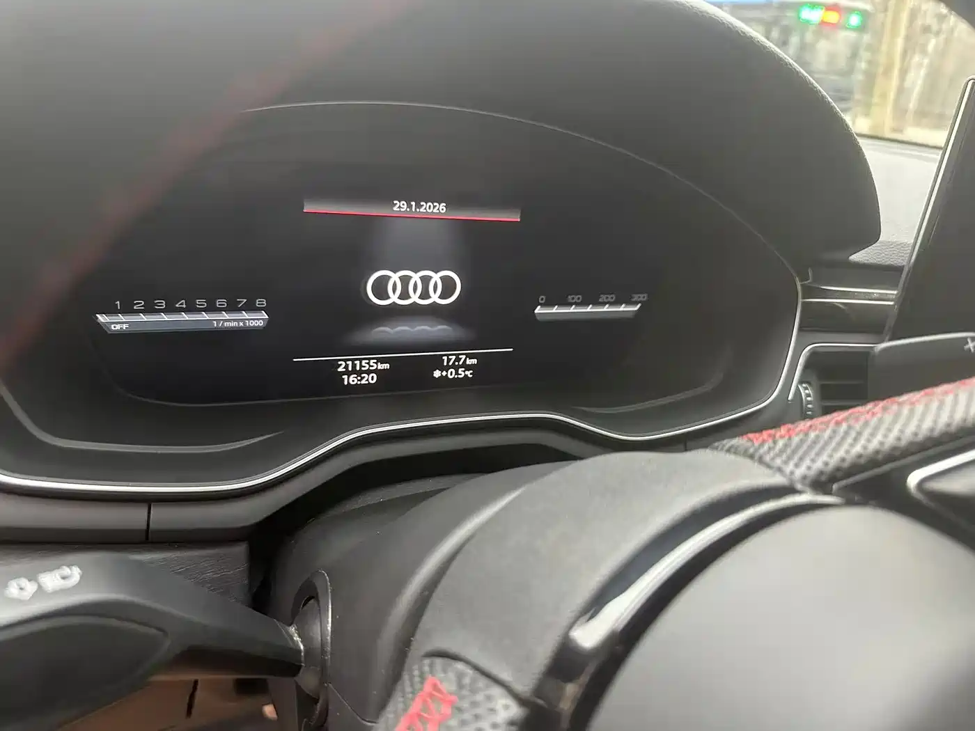Audi A4L 2025 2 Million Celebration Edition 40 TFSI Luxury Dynamic B&O Starlight Night Edition фото 9