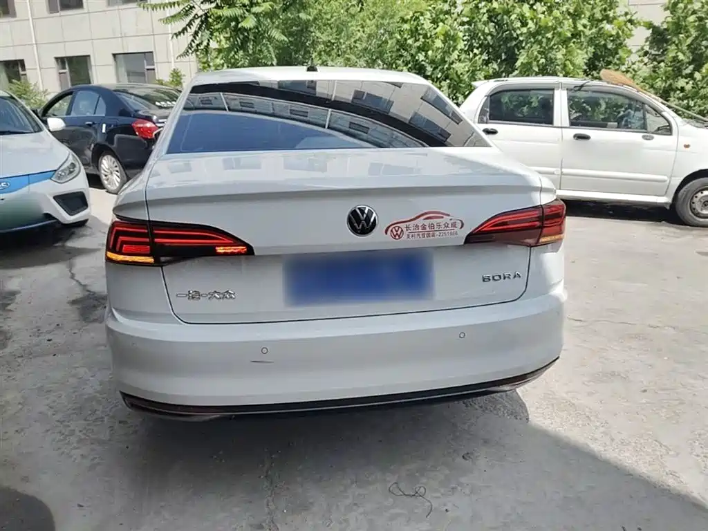 Volkswagen Bora 2021 1.5L Automatic Comfort Smart Edition фото 6